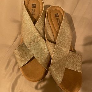 White mountain wedge sandal 4in back front 1 3/4 inch front . Brand new